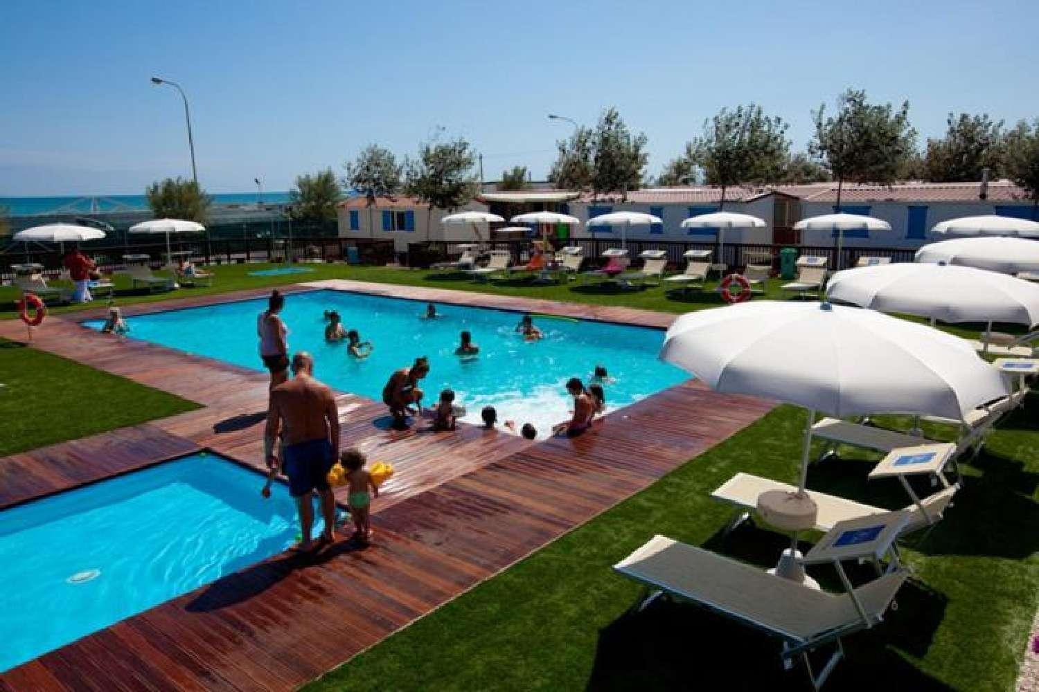 Camping Blu Fantasy Σενιγκάλια Εξωτερικό φωτογραφία